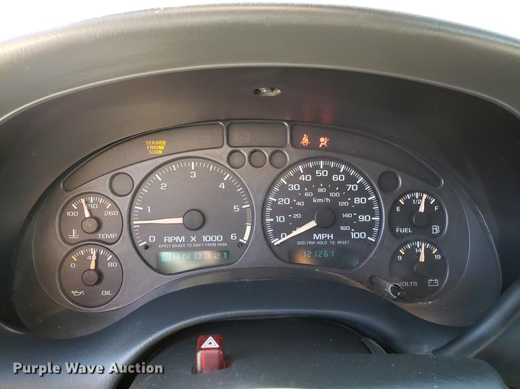 image for item DF3370 2002 Chevrolet S10 Ext. Cab pickup truck