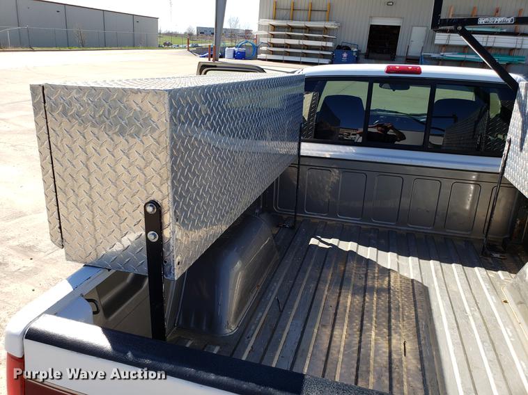 image for item DF3370 2002 Chevrolet S10 Ext. Cab pickup truck