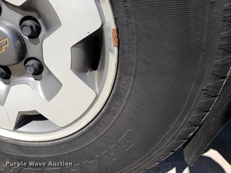 image for item DF3370 2002 Chevrolet S10 Ext. Cab pickup truck