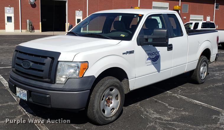 image for item DF3382 2009 Ford F150 SuperCab pickup truck