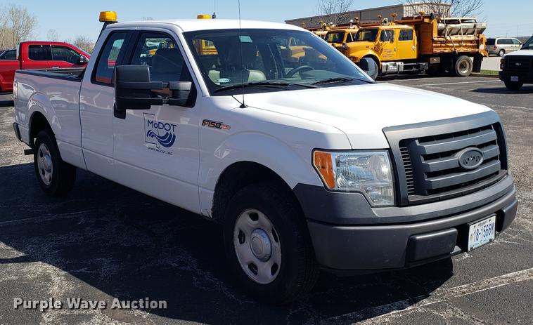 image for item DF3382 2009 Ford F150 SuperCab pickup truck