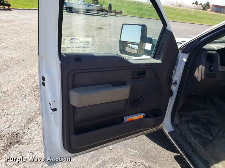 image for item DF3382 2009 Ford F150 SuperCab pickup truck