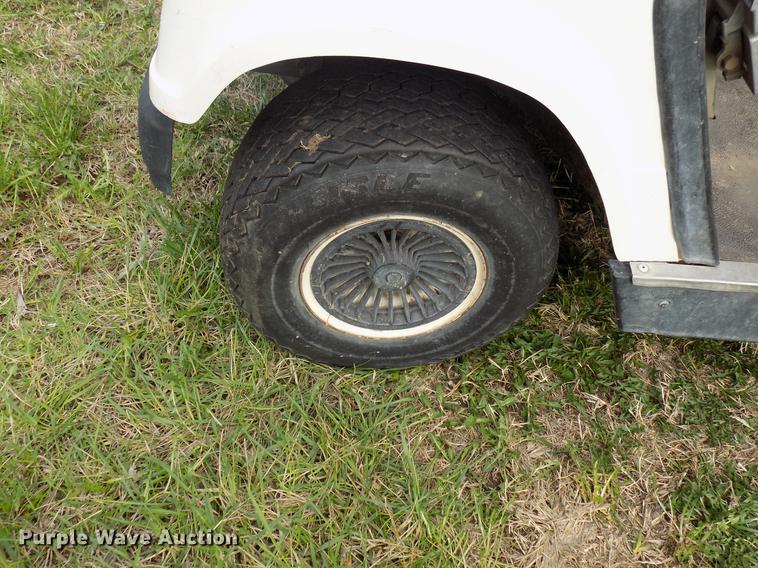 image for item DF4405 Yamaha golf cart
