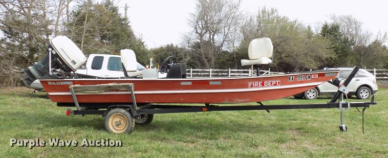 image for item DF4406 Monark boat