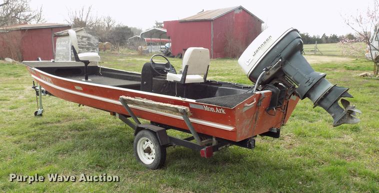 image for item DF4406 Monark boat