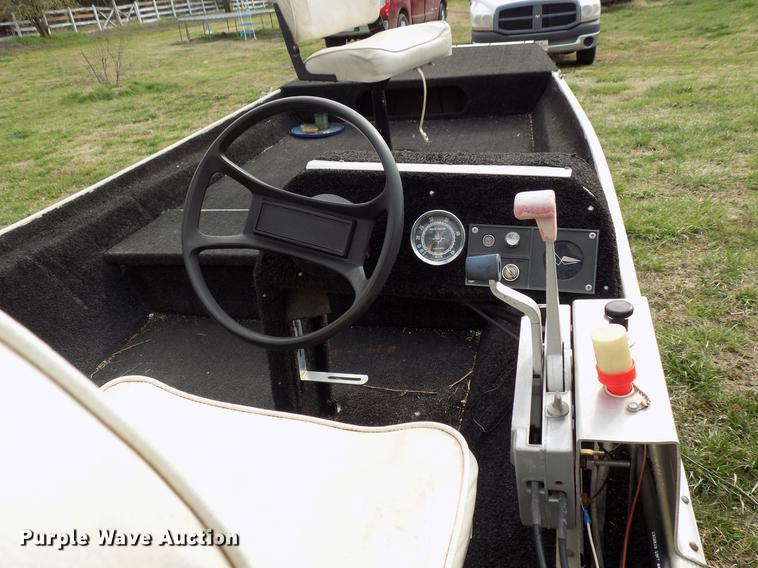 image for item DF4406 Monark boat