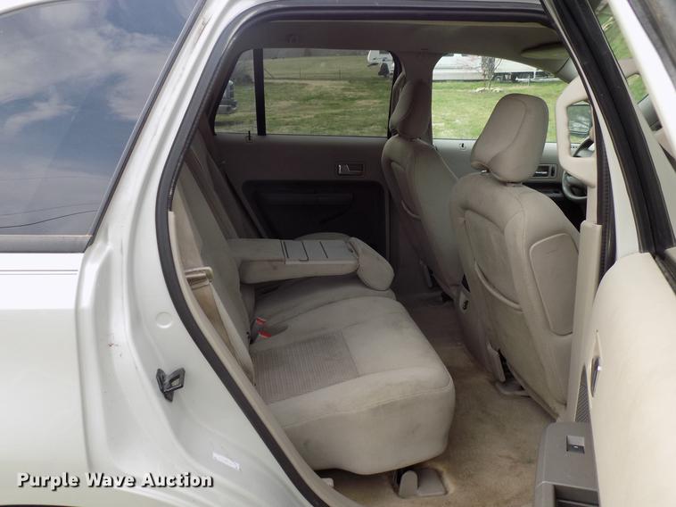image for item DF4408 2007 Ford Edge SUV
