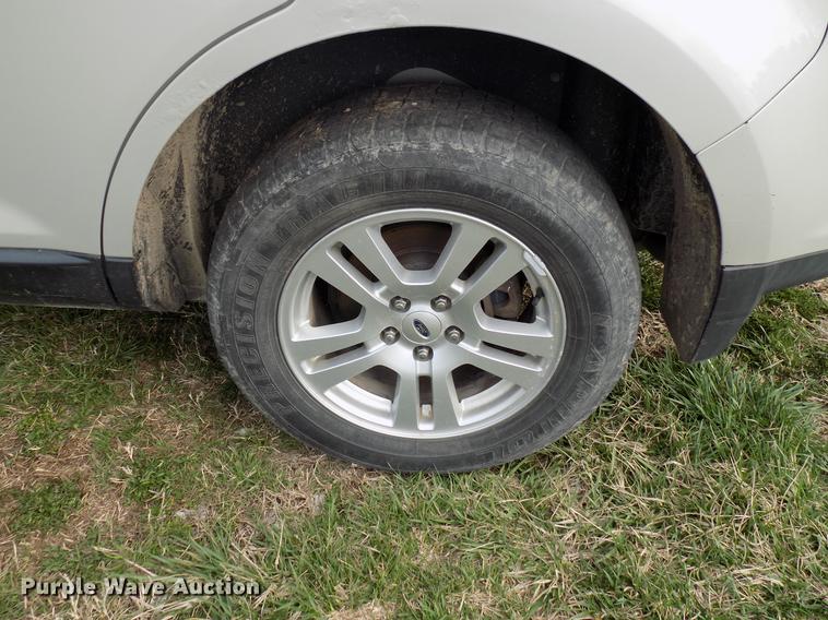 image for item DF4408 2007 Ford Edge SUV