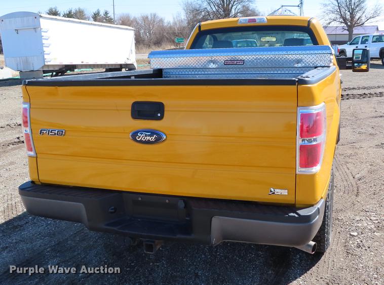 image for item DF7675 2010 Ford F150 pickup truck