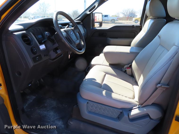 image for item DF7675 2010 Ford F150 pickup truck