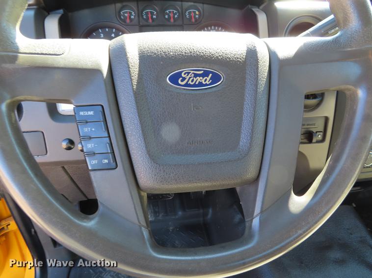 image for item DF7675 2010 Ford F150 pickup truck