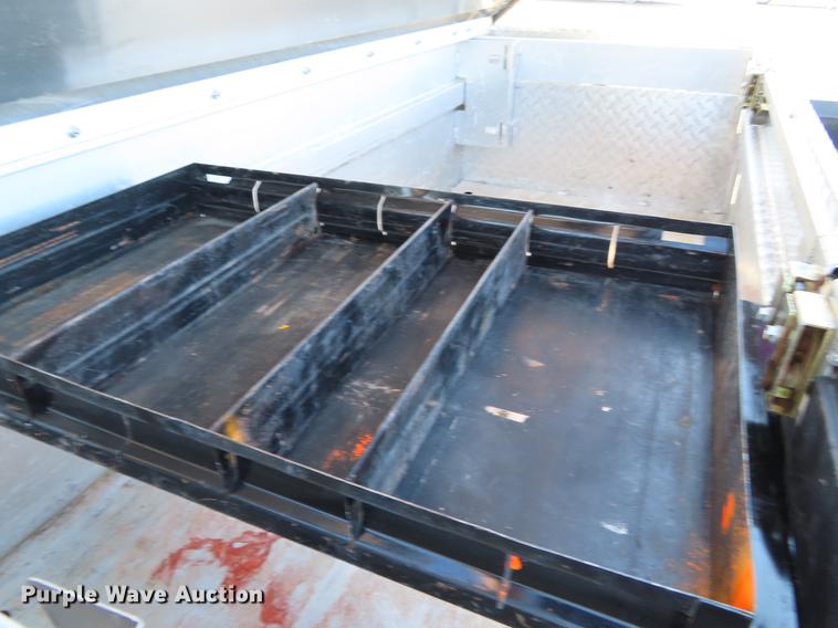 image for item DF7675 2010 Ford F150 pickup truck