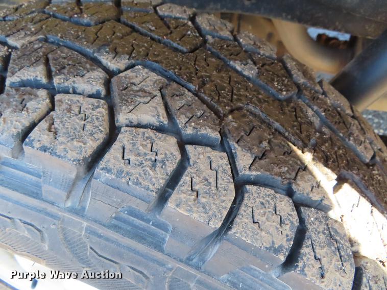 image for item DF7675 2010 Ford F150 pickup truck