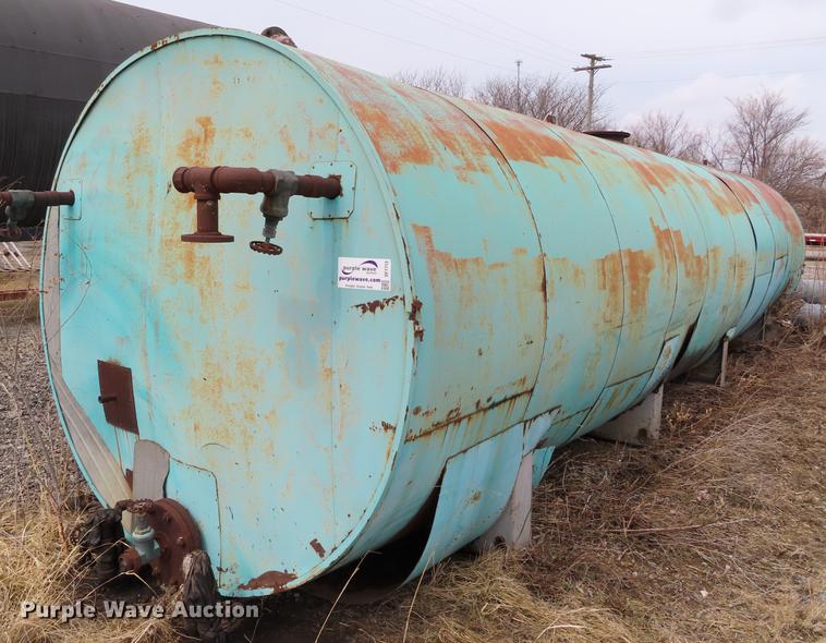 image for item DF7713 Roof tar tank