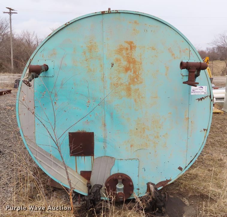 image for item DF7713 Roof tar tank