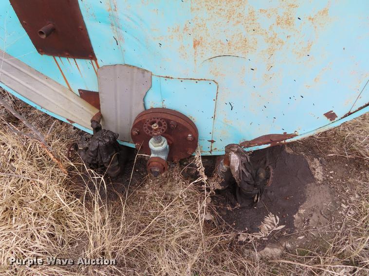 image for item DF7713 Roof tar tank