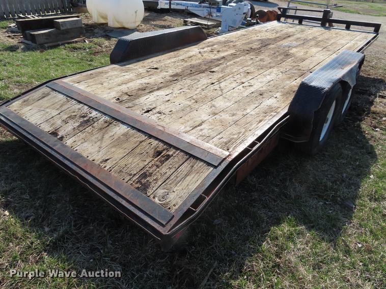 image for item DF7740 2003 Rocking Chair Mfg. utility trailer