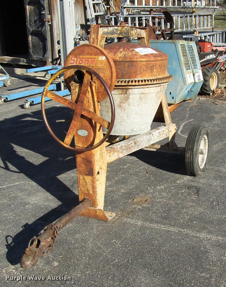 Stone 65CM concrete mixer in Blue Springs, MO Item DF7875 sold