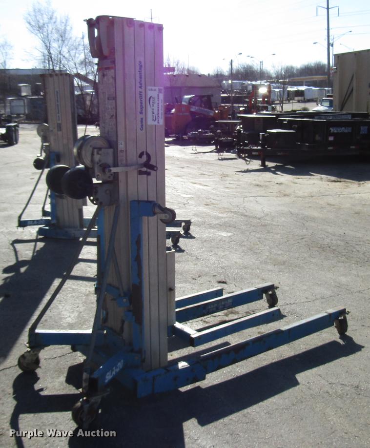 image for item DF7877 (4) Genie SLA-20 vertical lifts