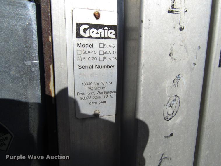 image for item DF7877 (4) Genie SLA-20 vertical lifts