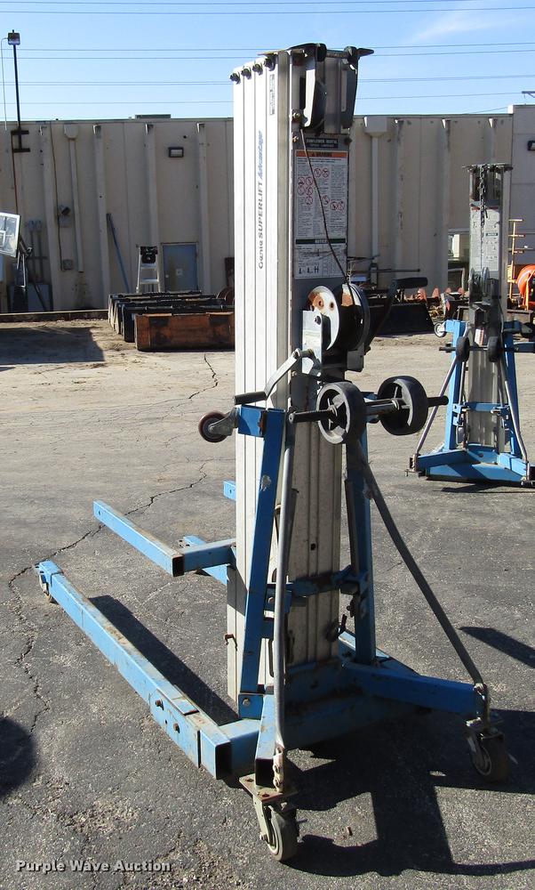 image for item DF7877 (4) Genie SLA-20 vertical lifts