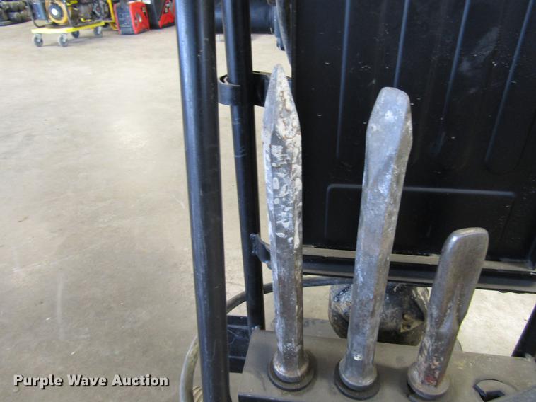 image for item DF7883 DeWalt D25980 jack hammer