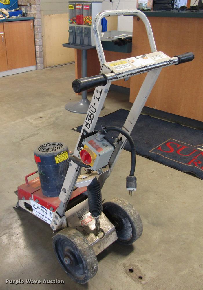 image for item DF7884 Edco Tile Shark 3 tile scraper