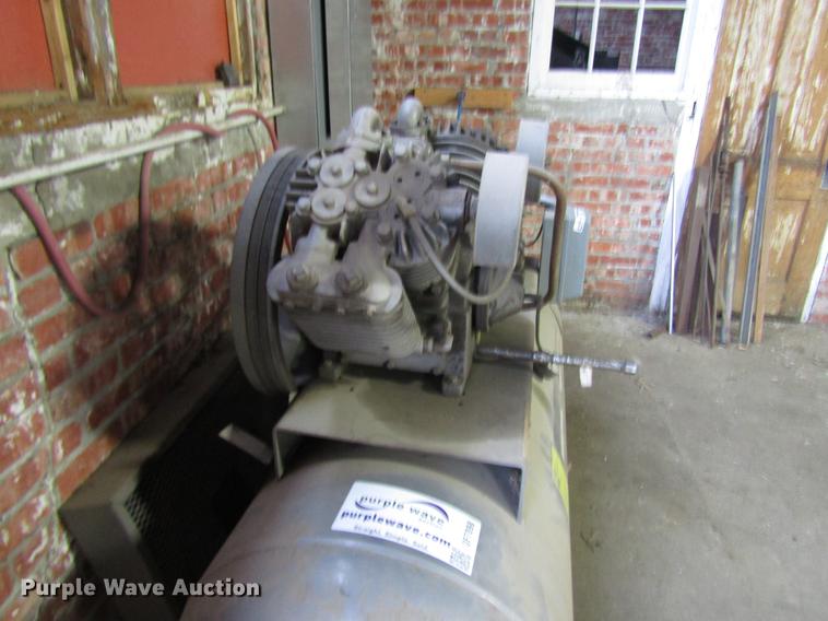 image for item DF7898 Industrial Gold Series air compressor