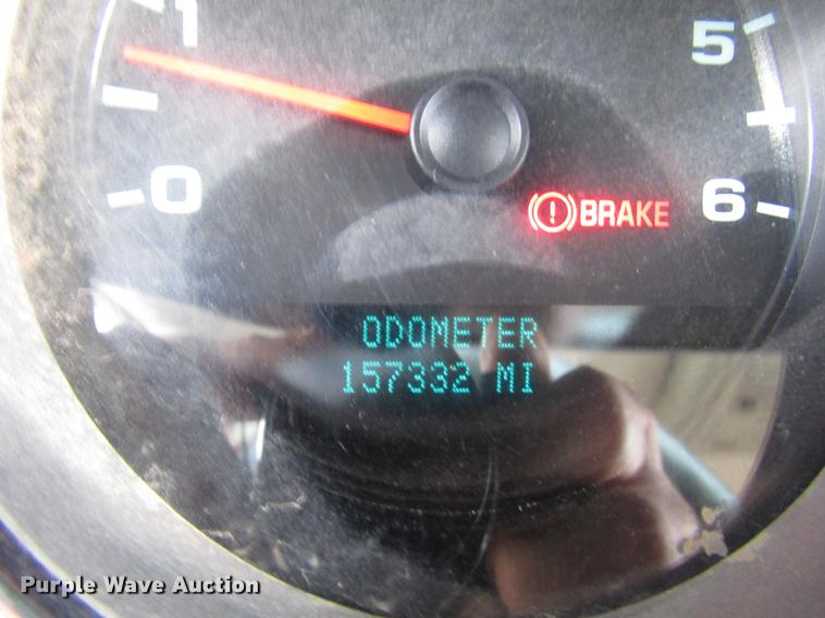 image for item DF7902 2009 Chevrolet Silverado 3500HD pickup truck cab and chassis