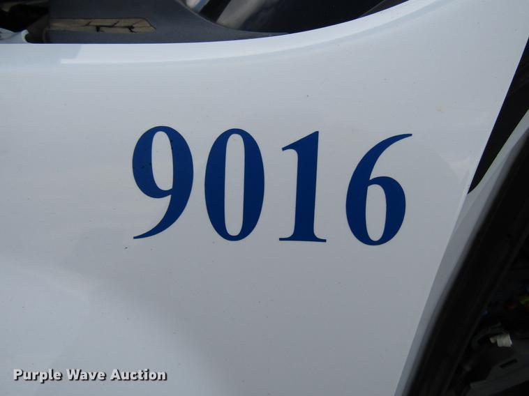 image for item DF7902 2009 Chevrolet Silverado 3500HD pickup truck cab and chassis