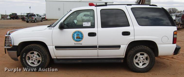 image for item DF7903 2004 Chevrolet Tahoe SUV