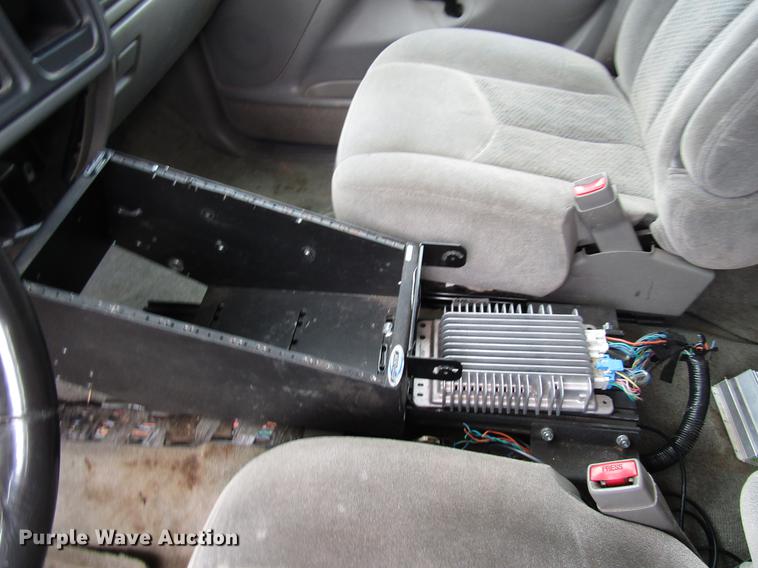 image for item DF7903 2004 Chevrolet Tahoe SUV