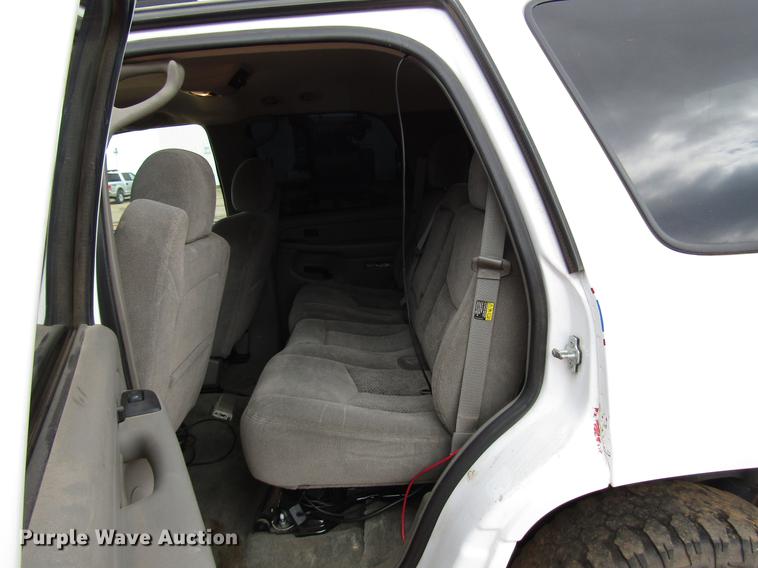 image for item DF7903 2004 Chevrolet Tahoe SUV