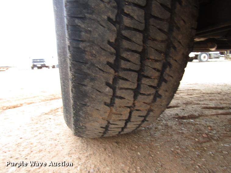 image for item DF7903 2004 Chevrolet Tahoe SUV