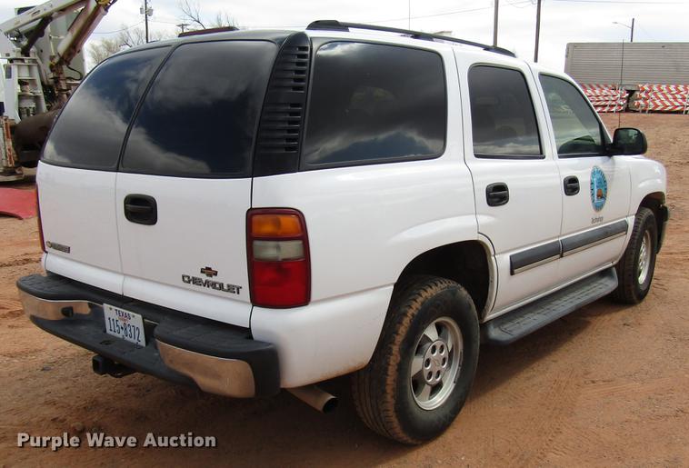 image for item DF7904 2003 Chevrolet Tahoe SUV