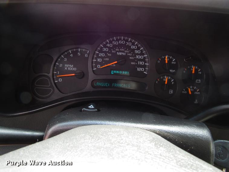 image for item DF7904 2003 Chevrolet Tahoe SUV