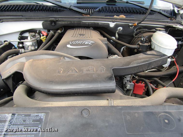 image for item DF7904 2003 Chevrolet Tahoe SUV