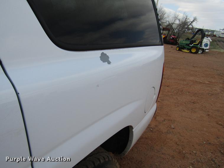image for item DF7904 2003 Chevrolet Tahoe SUV