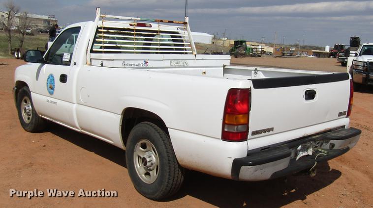 image for item DF7906 1999 GMC Sierra 1500 pickup truck