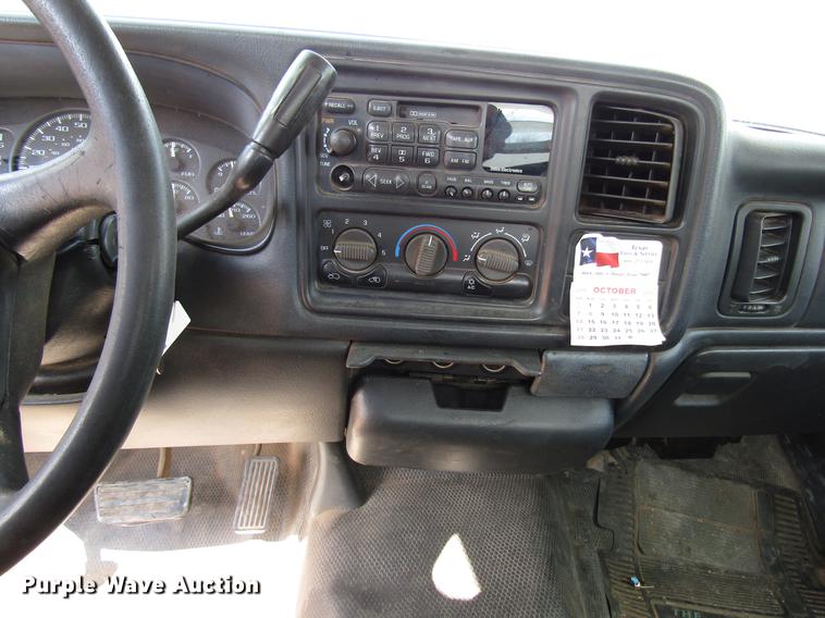 image for item DF7906 1999 GMC Sierra 1500 pickup truck