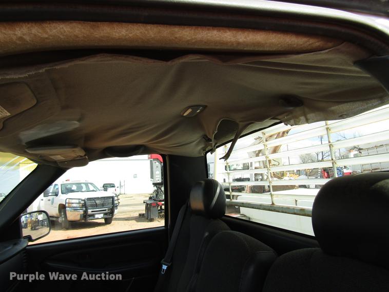 image for item DF7906 1999 GMC Sierra 1500 pickup truck