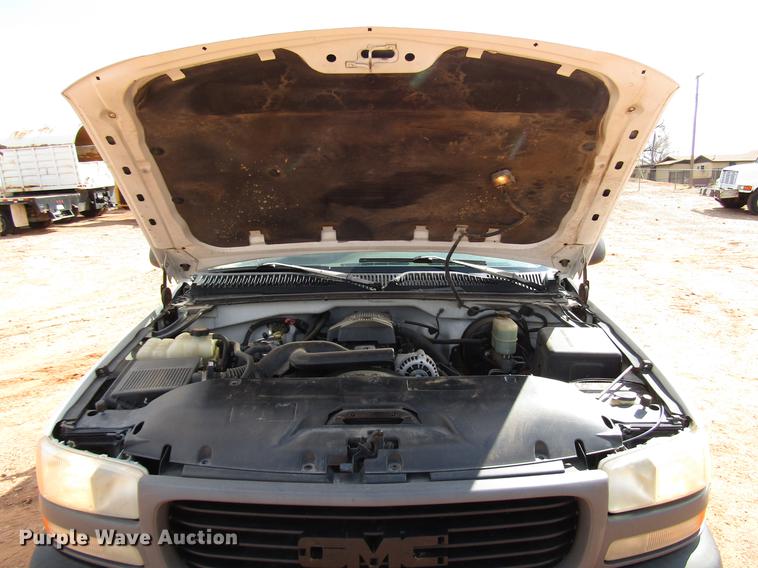 image for item DF7906 1999 GMC Sierra 1500 pickup truck