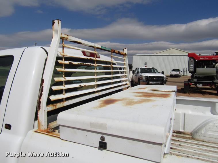 image for item DF7906 1999 GMC Sierra 1500 pickup truck