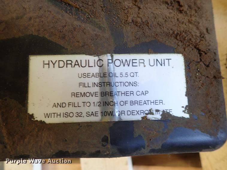 image for item DF8789 Weatherhead T420 hydraulic hose crimper