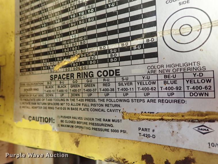 image for item DF8789 Weatherhead T420 hydraulic hose crimper