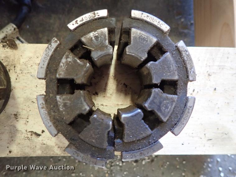 image for item DF8789 Weatherhead T420 hydraulic hose crimper