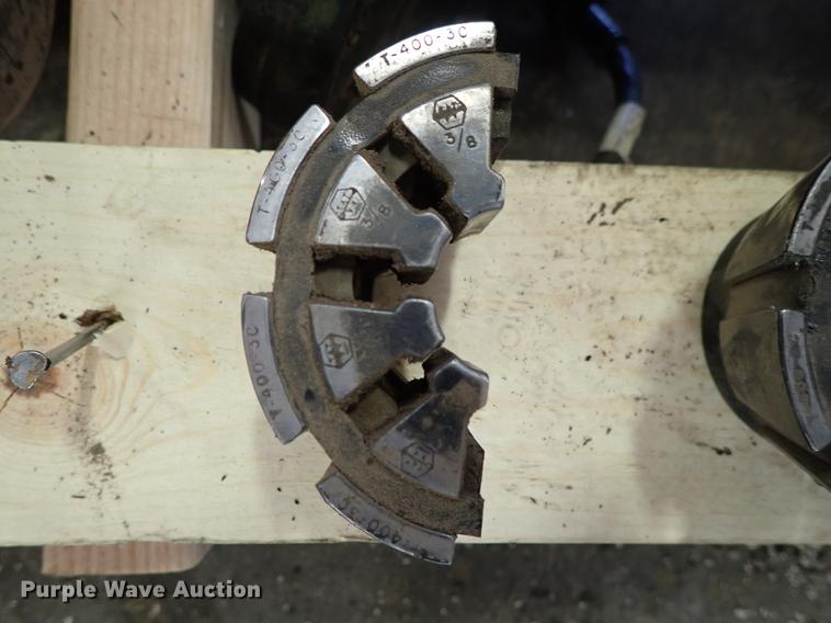 image for item DF8789 Weatherhead T420 hydraulic hose crimper