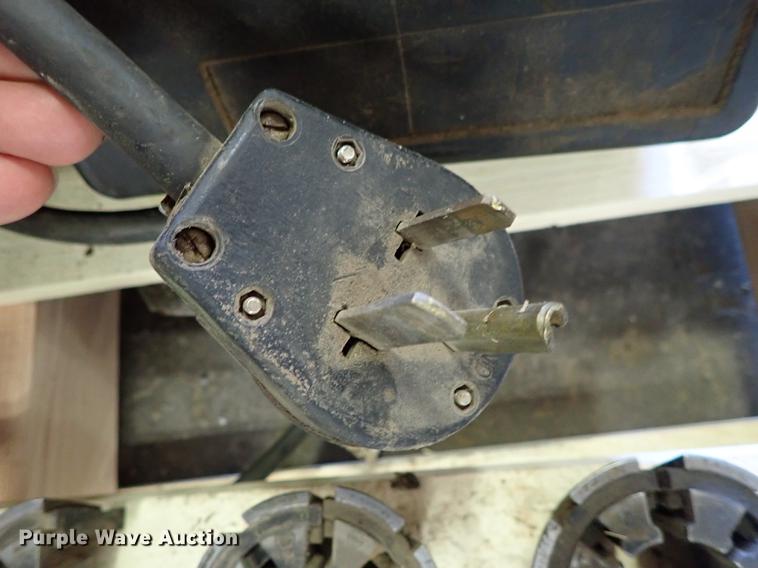 image for item DF8789 Weatherhead T420 hydraulic hose crimper