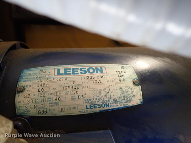 image for item DF8790 Ver-Tech M60 cardboard baler