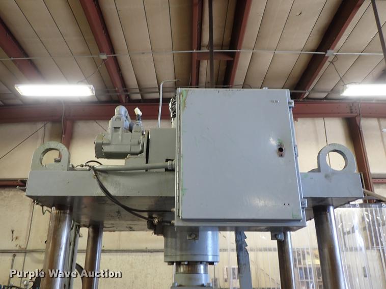 image for item DF8793 KR Wilson DCT-50 vertical trim press